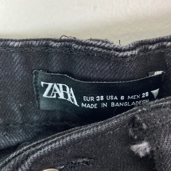 ✨3/$25✨ Zara Black Jean Shorts - 6 - Picture 5 of 7
